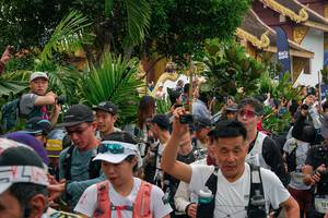 BIB: 
                            <button type="button" onclick="openModal(26906785)" class="btn btn-primary btn-sm float-right btn-popup" data-toggle="modal" data-target=".modal-high-quality">
                        <i class="fas fa-shopping-cart"></i> Add to Cart
                    </button>
                                            <button type="button" onclick="isThisMe(26906785, true)" class="btn btn-success btn-sm float-right btn-popup btn-isme hidden" data-toggle="tooltip" data-placement="bottom" title="นี่คือรูปของคุณใช่ไหม คลิกที่นี่เพื่อเอาเข้าอัลบั้ม">
                        <i class="fas fa-plus"></i> Add to album
                    </button>
                    <button type="button" onclick="isThisMe(26906785, false)" class="btn btn-warning btn-sm float-right btn-popup btn-isnotme hidden">
                        <i class="fas fa-ban"></i> Remove from album
                    </button>